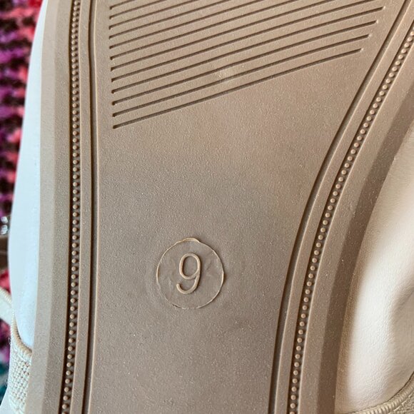 Light Pink Flats - Picture 3 of 3